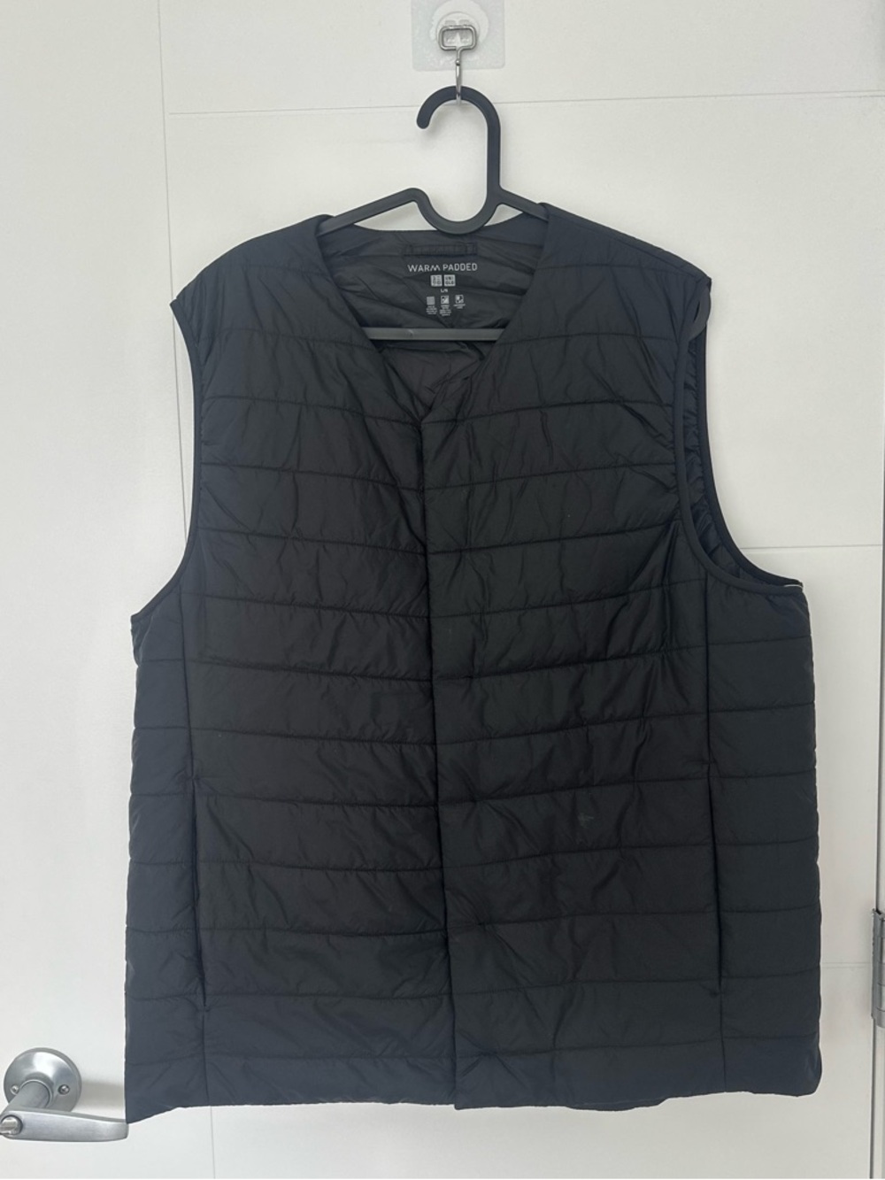 Uniqlo HEATTECH PUFFTECH Vest (Warm Padded)  Black Quilted Vest